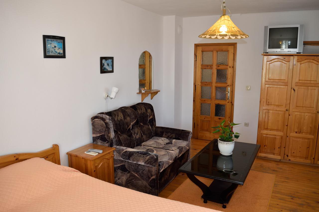 Guest House Villa Katty Balchik Eksteriør billede