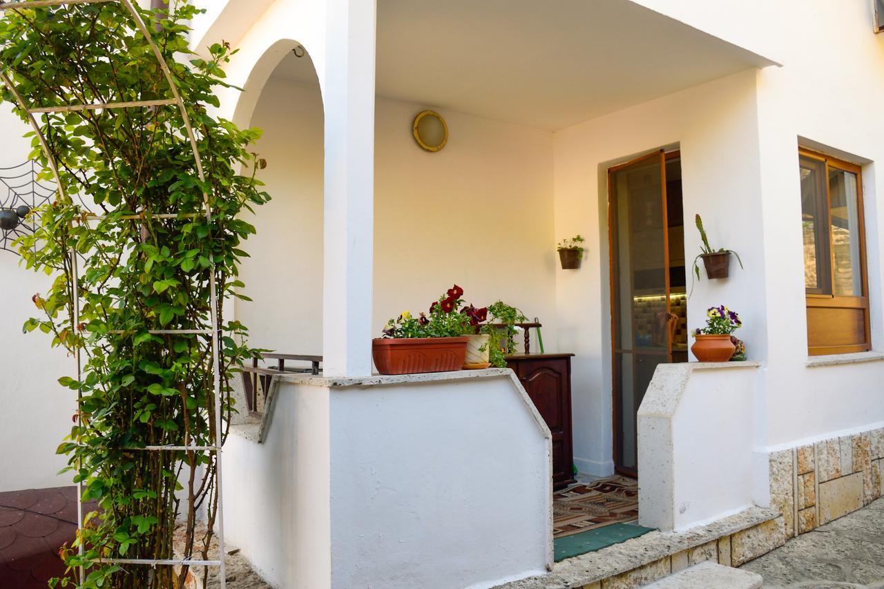 Guest House Villa Katty Balchik Eksteriør billede